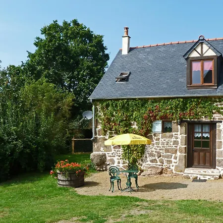 Le Tertre Gites Céaucé