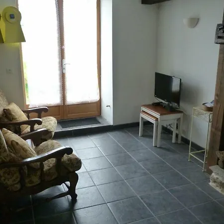 Le Tertre Gites Casa de Férias Céaucé